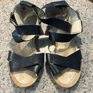 Clarks sandals. Ankle strap with buckle. Size 7.5  heel 1”. Black